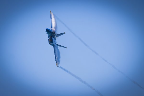 Milwaukee Air Show, Milwaukee, WI — photo 13 of 46