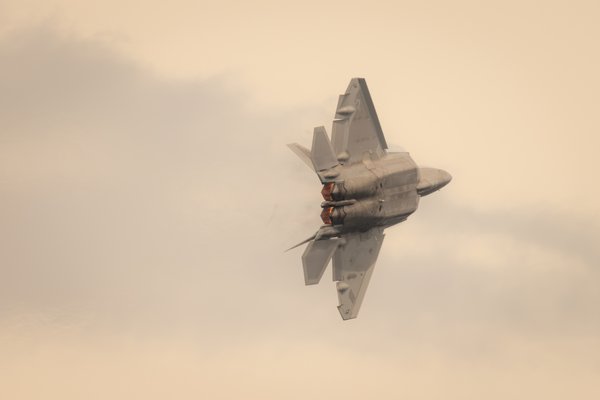 Milwaukee Air Show, Milwaukee, WI — photo 25 of 46