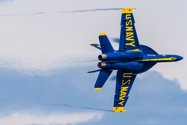Milwaukee Air Show, Milwaukee, WI — photo 37 of 46