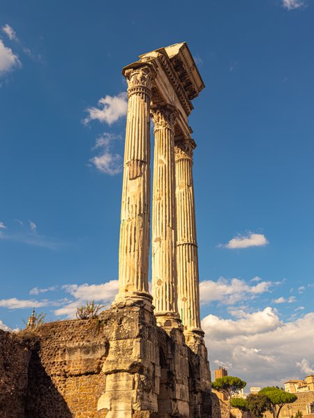 Corinthian columns in the Roman Forum