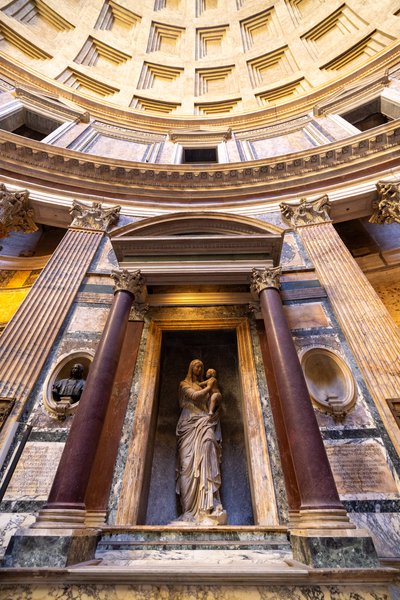 Pantheon interior shrine and dome