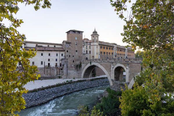 Tiber Island and the Ponte Fabricio
