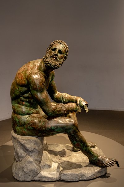 Boxer at Rest bronze, Palazzo Massimo