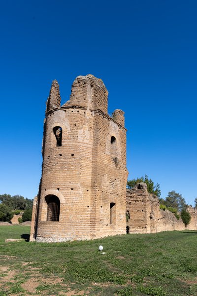 Brick tower ruin, Via Appia